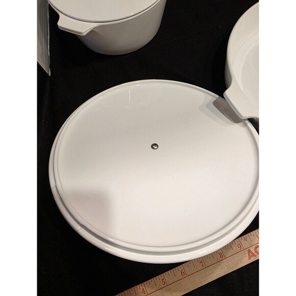 Corning Ware vintage B-1 3/4 QT And B-10-B 10" Skillet With Lids - Picture 9 of 16